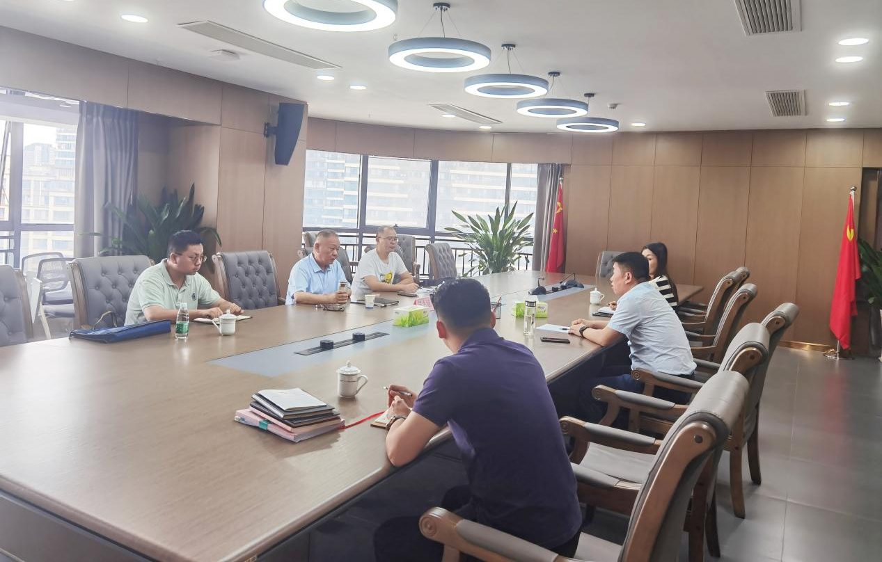 市國(guó)資委黨委書(shū)記、主任范志斌到市國(guó)控集團(tuán)開(kāi)展黨紀(jì)學(xué)習(xí)教育調(diào)研指導(dǎo)